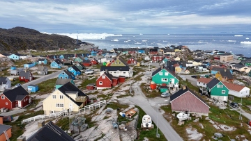 Στη Γροιλανδία παραμένει στραμμένο το βλέμμα του Ντόναλντ Τραμπ: Για αυξημένη στήριξη δεσμεύτηκε ο νέος πρέσβης των ΗΠΑ