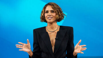 Η Χάλι Μπέρι κατά του κυβερνήτη της Καλιφόρνια: «Δεν πρέπει να γίνει πρόεδρος»