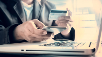 Η αλήθεια πίσω από το Dynamic Pricing: Γιατί όλοι αγοράζουμε το ίδιο προϊόν σε διαφορετικές τιμές