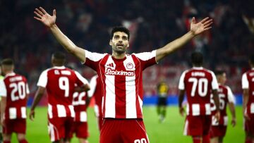 Πήρε υπεραυτοκίνητο ο άσσος του Ολυμπιακού (video)