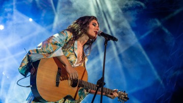 Μαρίνα Σπανού: Επιστροφή στη σκηνή με μια χειμωνιάτικη συναυλία 