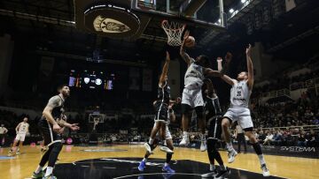 Ο ΠΑΟΚ διέλυσε με 101-70 την Πριέβιντζα με την αύρα του Μυστακίδη, βίντεο 