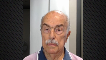 Πέθανε ο δημοσιογράφος Νίκος Ιερείδης