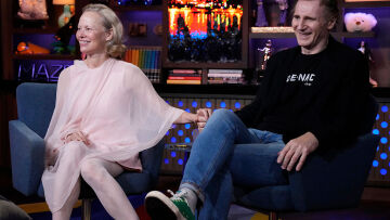 Η Πάμελα Άντερσον πέρασε μία εβδομάδα με τον Λίαμ Νίσον στο σπίτι του - Τι είπε για τη ρομαντική σχέση τους