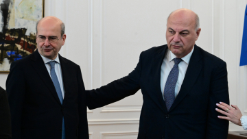 Άνοιγμα της κυβέρνησης στους αγρότες: Ορίστε συντονιστική επιτροπή και θα γίνει συνάντηση σε υψηλό επίπεδο