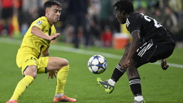 Γκάφα ολκής στο παιχνίδι της Βιγιαρεάλ με την Κοπεγχάγη: Έπαιξαν τον ύμνο του Europa League αντί του Champions League, δείτε βίντεο 