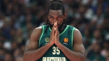 Φαρίντ για τα δύσκολα χρόνια στο σχολείο: Έλεγαν ότι η μητέρα μου είναι λεσβία, άρα και εγώ ομοφυλόφιλος