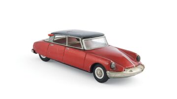 Μουσείο Μπενάκη: Η νοσταλγική έκθεση παιχνιδιών του ταξιδεύει στη Δράμα - Φωτογραφίες