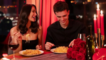 Αδυνατίζει ο έρωτας; Πρωτοποριακή έρευνα αποκαλύπτει την απροσδόκητη σχέση γάμου – παχυσαρκίας
