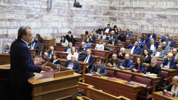 Βίοι παράλληλοι μεταξύ «Ιθάκης» και ΣΥΡΙΖΑ: Στην Αθήνα ο Φάμελλος, στην Πάτρα ο Τσίπρας, όλο το παρασκήνιο της συνεδρίασης της ΚΟ
