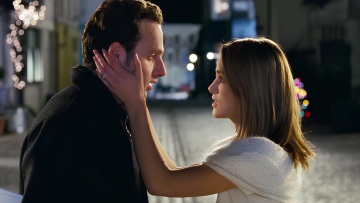 Τα ζώδια που ίσως βρουν τον έρωτα αυτά τα Χριστούγεννα