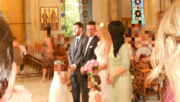 Όταν ο Νίκος Ανδρουλάκης γινόταν κουμπάρος στον γάμο Λαμπράκη - Κουτάντου