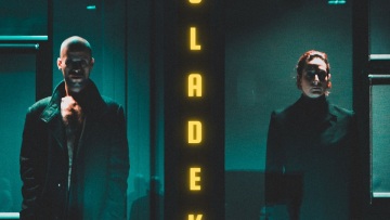 «Σλάντεκ»: Μετά τη μεγάλη επιτυχία της στη Θεσσαλονίκη, η παράσταση για τον φασισμό έρχεται στην Αθήνα 