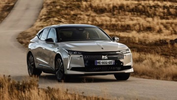 Το premium DS N°4 στην Ελλάδα - Τιμές και εκδόσεις
