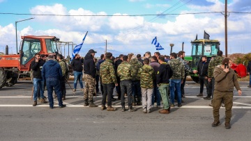 Τα αιτήματά τους στέλνουν σήμερα οι αγρότες αφού είπαν όχι στη συνάντηση της Δευτέρας, αναμένεται απάντηση Μητσοτάκη