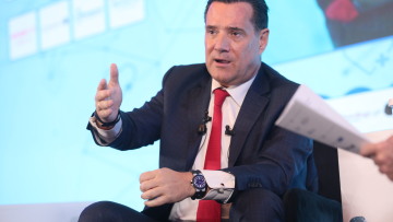 Γεωργιάδης: Η εξεταστική για τον ΟΠΕΚΕΠΕ είναι θλιβερή γιατί συμμετέχει η κυρία Κωνσταντοπούλου
