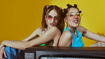 Τι είναι η «millennial optimism» εποχή στο TikTok και υπήρξε ποτέ πραγματικά;
