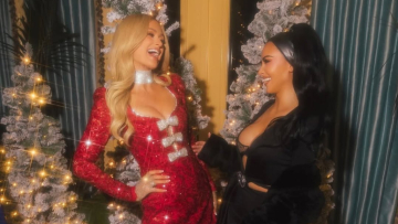 Η Κιμ Καρντάσιαν πόζαρε με την Πάρις Χίλτον 17 χρόνια μετά την κόντρα τους