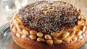 16 αλμυρές και γλυκές συνταγές για τη βασιλόπιτα του 2026