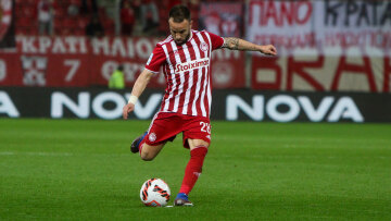 «Καρφιά» Βαλμπουενά: «Εκπλαγήκαμε όλοι με τον αποκλεισμό του Καμπελά από το Champions League»