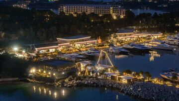 Χριστούγεννα στον Αστέρα με πολυτέλεια: Γιορτινές γεύσεις, ice skating και shopping