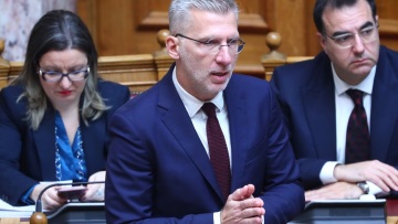 Μήνυση κατά Κωνσταντοπούλου προανήγγειλε ο Σκέρτσος: «Είστε παντρεμένος με την ελληνική Δικαιοσύνη» του είπε, «διώκετε γυναίκες» της απάντησε