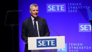 Παράσχης (ΣΕΤΕ): Ενθαρρυντικά τα πρώτα σήματα για τον τουρισμό το 2026, άνω των 40 εκατ. οι αφίξεις και €22,5 δισ. οι εισπράξεις