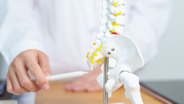 Kύστη κόκκυγoς: Αίτια, συμπτώματα και θεραπεία