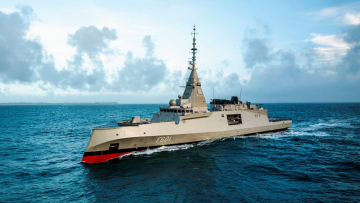 Δείτε live: Η τελετή ονοματοδοσίας και η ύψωση της ελληνικής σημαίας στη φρεγάτα Belharra «Κίμων» στη Λοριάν της Γαλλίας