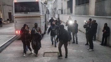 Απολογούνται Χιλετζάκης και Λαμπράκης για την υπόθεση του ΟΠΕΚΕΠΕ: Μια ακόμη προφυλάκιση για το κύκλωμα των Γιαννιτσών 