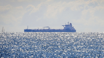 Ιράν: Οι Φρουροί της Επανάστασης κατάσχεσαν πετρελαιοφόρο δεξαμενόπλοιο για «λαθρεμπόριο καυσίμων»