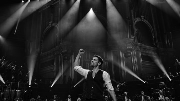 Απόψε, ρεβεγιόν Χριστουγέννων στον Alpha με τον Κωνσταντίνο Αργυρό και τη Μαρίνα Σάττι (22.00)!
