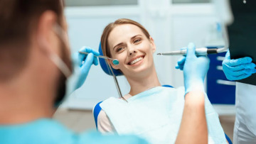 Περιοδοντίτιδα: Η «σιωπηλή» φλεγμονή που απειλεί την υγεία της καρδιάς
