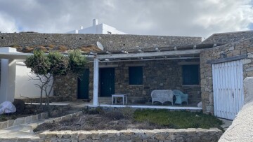 Πλειστηριασμοί: Καταιγίδα σφυριών για «επώνυμα» ακίνητα στη Μύκονο και… θρίλερ για την Εδραση-Ψαλλίδας