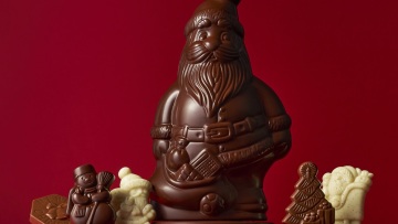 Η ζαχαροπλαστική πέρα από τη γεύση: Τα γλυκά του Δημήτρη Οικονομίδη