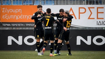 «Απόδραση» του Άρη από την Τρίπολη, 0-1 με «ήρωα» τον Αθανασιάδη, δείτε το γκολ
