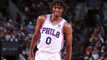 Οι Σίξερς χάλασαν τη γιορτή των Νικς, οι Μπουλς «άλωσαν» το Κλίβελαντ
