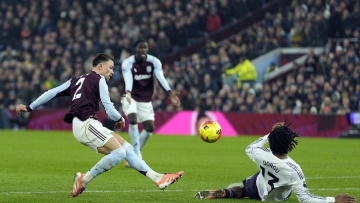 Η Άστον Βίλα 2-1 τη Μάντσεστερ Γιουνάιτεντ, τεσσάρα της Μπάγερν στην Χάιντενχαϊμ - Δείτε γκολ από τα γήπεδα της Ευρώπης 