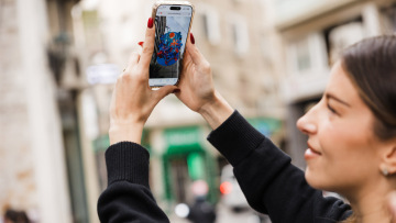 glo up the city: Η πόλη ανθίζει μέσα από την τέχνη, τη γεύση και την τεχνολογία