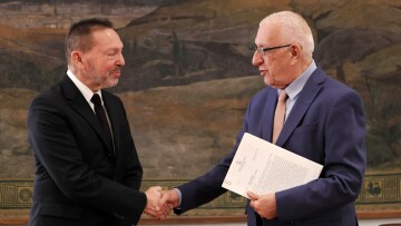 Τράπεζα της Ελλάδος: Ανάπτυξη 2,1% τη διετία 2026-7 προβλέπει η Ενδιάμεση Έκθεση για τη Νομισματική Πολιτική