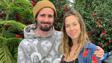 Τζέιμς Ράνσον: Σε αγάπησα 1000 φορές και ξέρω ότι θα σ' αγαπήσω ξανά, δηλώνει η γυναίκα του ηθοποιού που αυτοκτόνησε