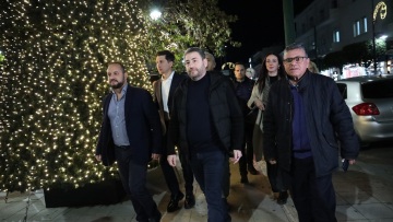 Γεύματα, δείπνα και η… μεγάλη αναταραχή λόγω Τσίπρα και Καρυστιανού στο πλάνο των Χριστουγέννων για το ΠΑΣΟΚ