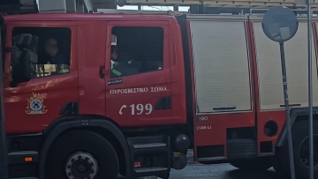 Σε κρίσιμη κατάσταση άνδρας που εγκλωβίστηκε σε ασανσέρ σούπερ μάρκετ στου Ζωγράφου