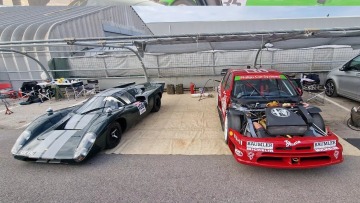 Δύο σπάνια αυτοκίνητα τεράστιας αξίας στην Ελλάδα