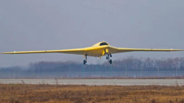Η Κίνα δοκιμάζει το νέο της stealth drone: Φτάνει τα 925 χλμ./ώρα!