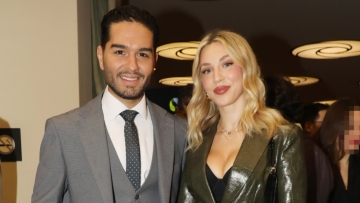 Γαρυφαλλιά Καληφώνη: Η αγκαλιά της στον Χρήστο Μάστορα και οι ευχές για τη γιορτή του 