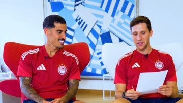 Βίντεο: Ο Ρέτσος σε ρόλο δασκάλου ελληνικών κάνει μαθήματα στον Τσικίνιο