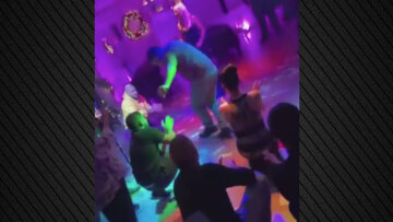 Νέα Υόρκη: Μπουζούκια αλά ελληνικά - Πώς «πετάνε» τα δολάρια οι ομογενείς