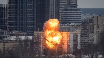 «Ο Πούτιν δεν θέλει ειρήνη», λέει ο Ζελένσκι πριν τη συνάντηση με Τραμπ