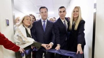 Εγκαινιάστηκε, παρουσία Γεωργιάδη, το νέο ΤΕΠ 13 θέσεων στο νοσοκομείο «Έλενα Βενιζέλου»